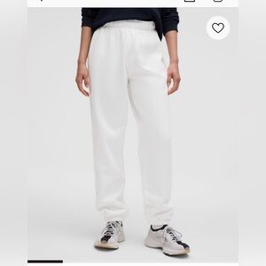 Lululemon scuba White Jogger Sweatpants size 4 nwot